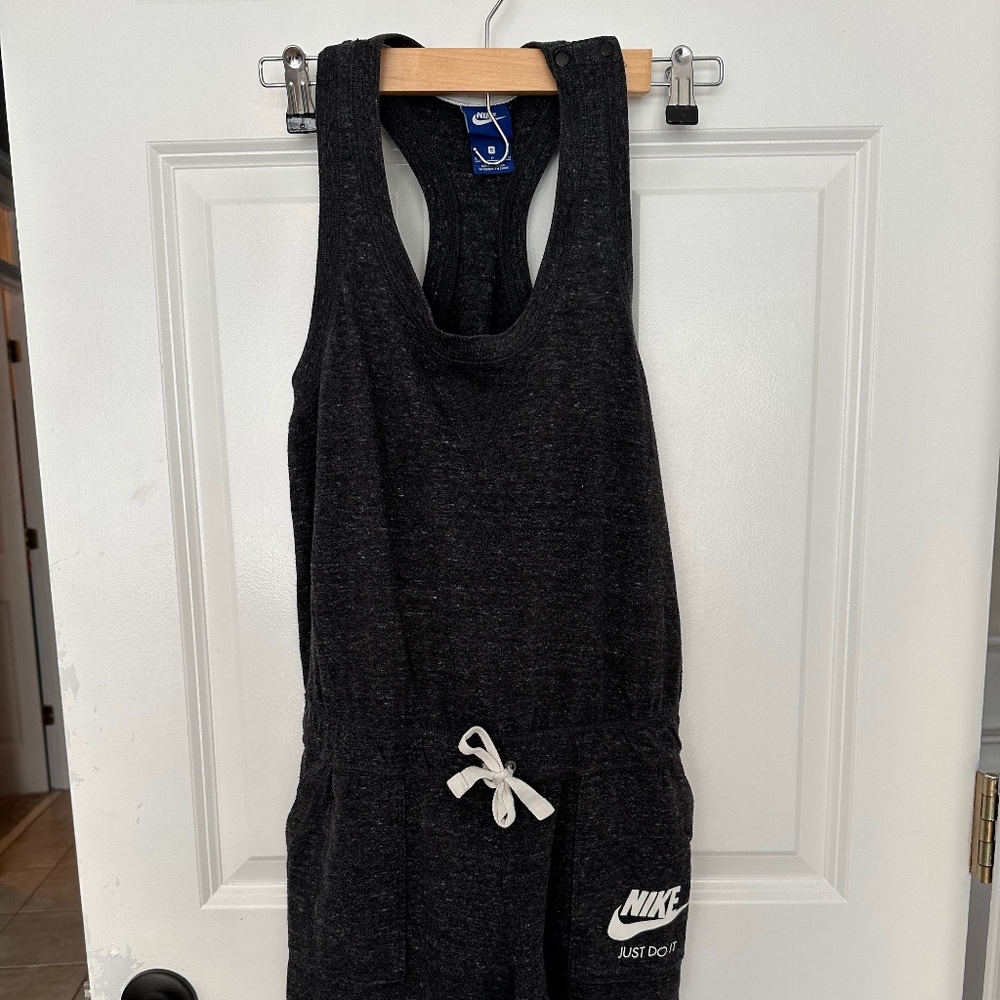 Nike romper (shorts)